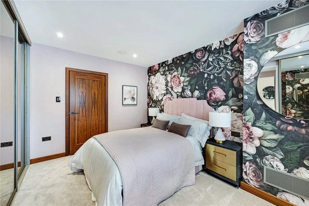 Batley Road, Kirkhamgate, WF2, photo 21