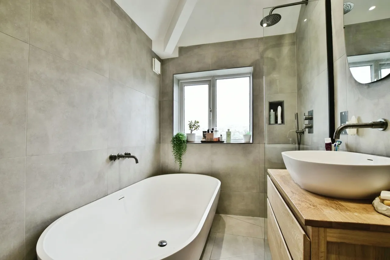 Pingate Drive, Cheadle Hulme, Cheshire, SK8, photo 9