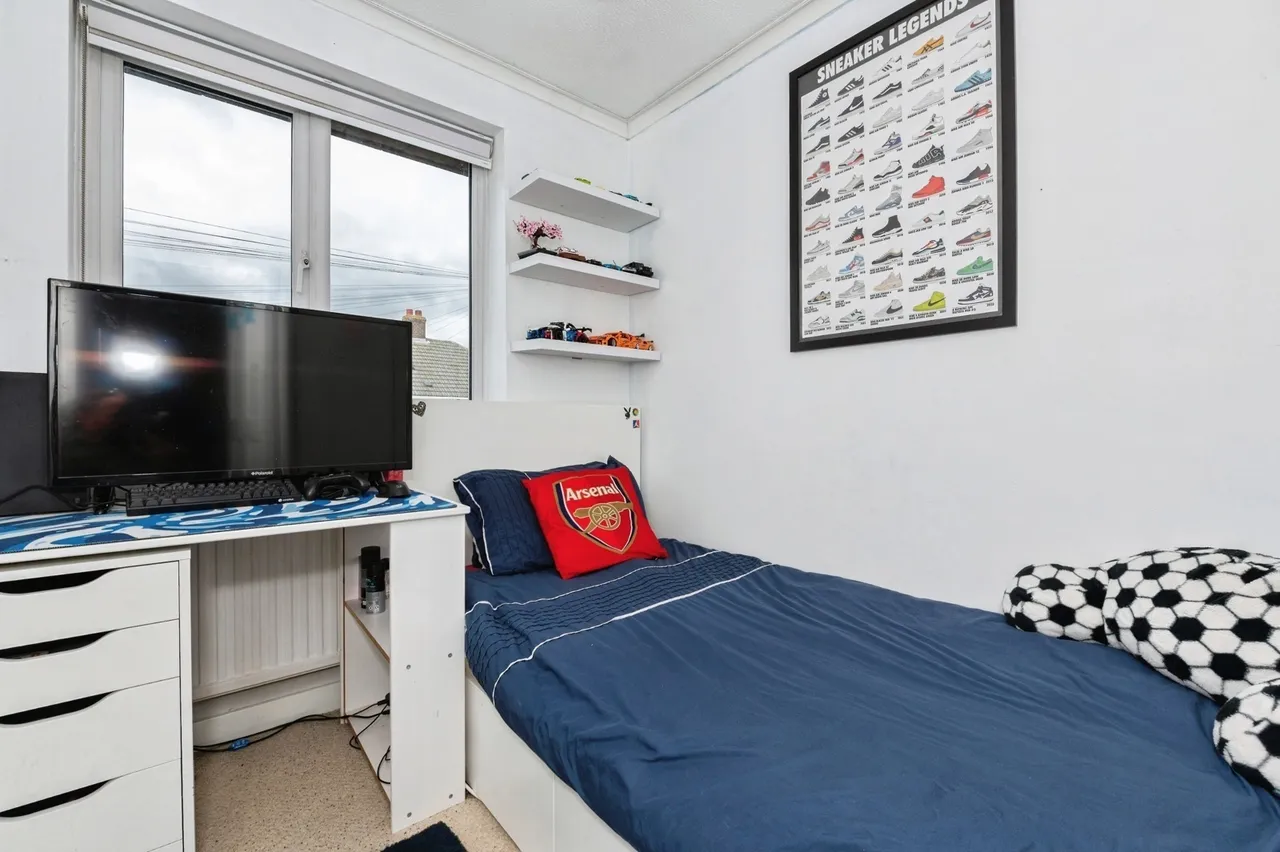 Lonsdale Crescent, Dartford, DA2, photo 16