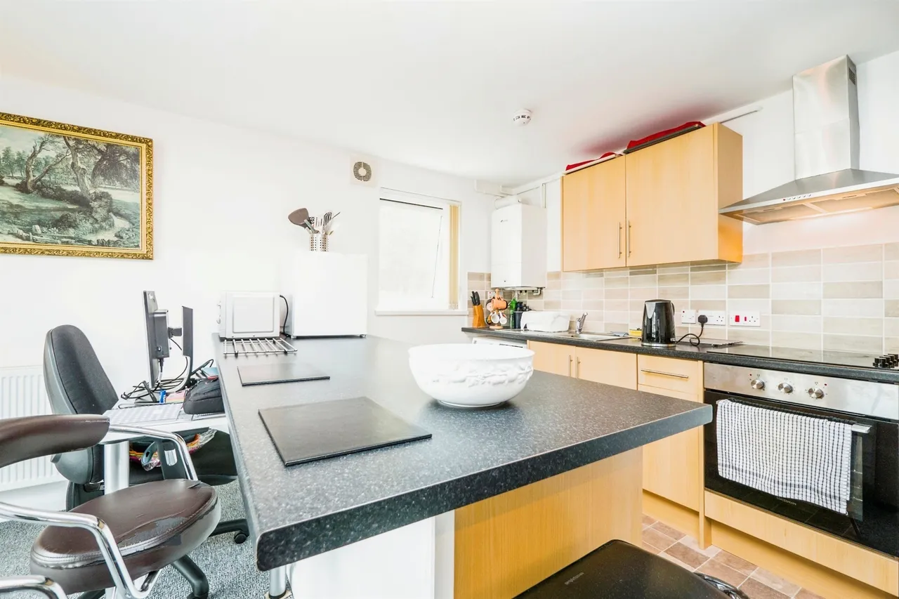 Malefant Street, Cathays, CF24, photo 3