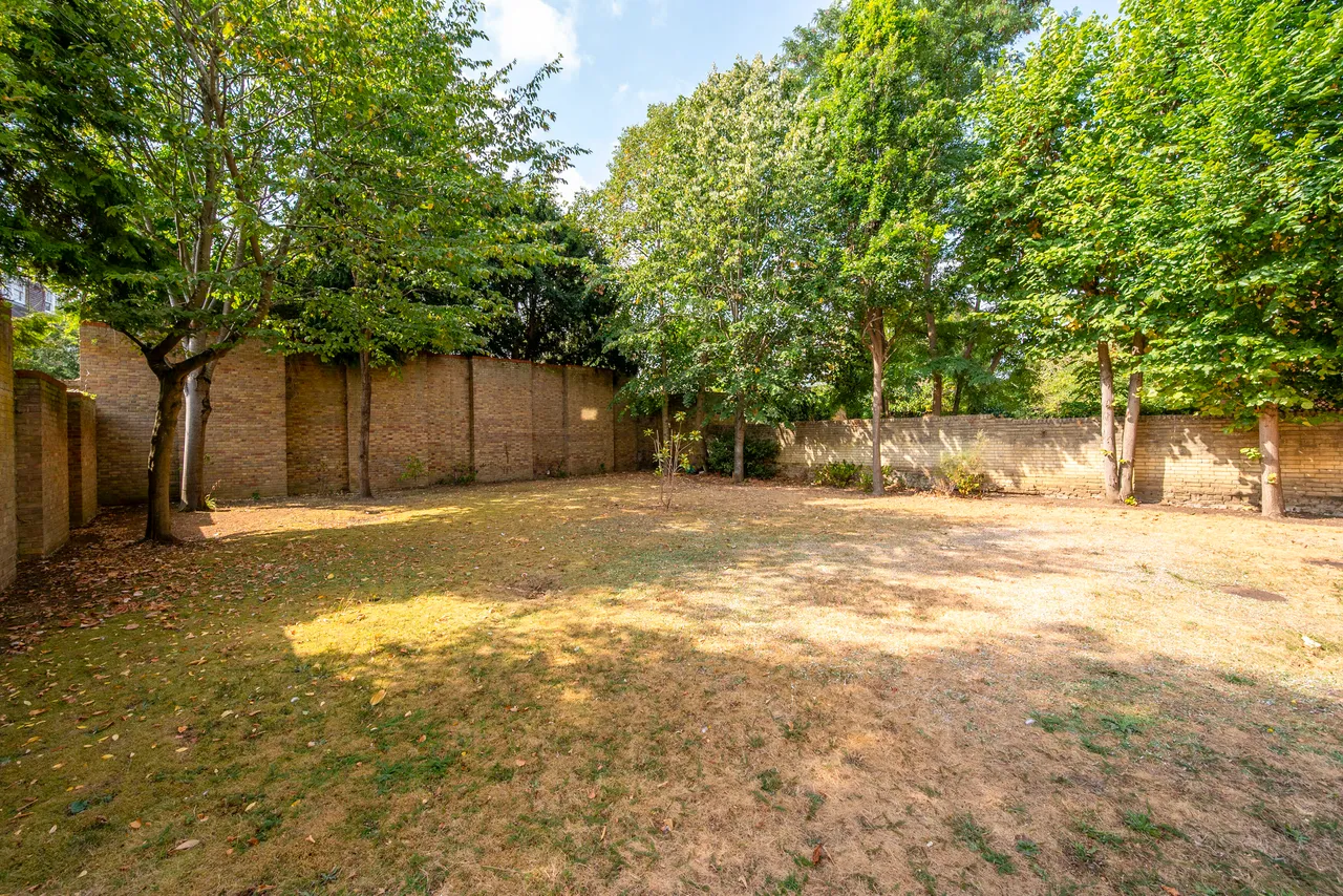 5 Seymour Court, 333 Upper Richmond Road, London, photo 11