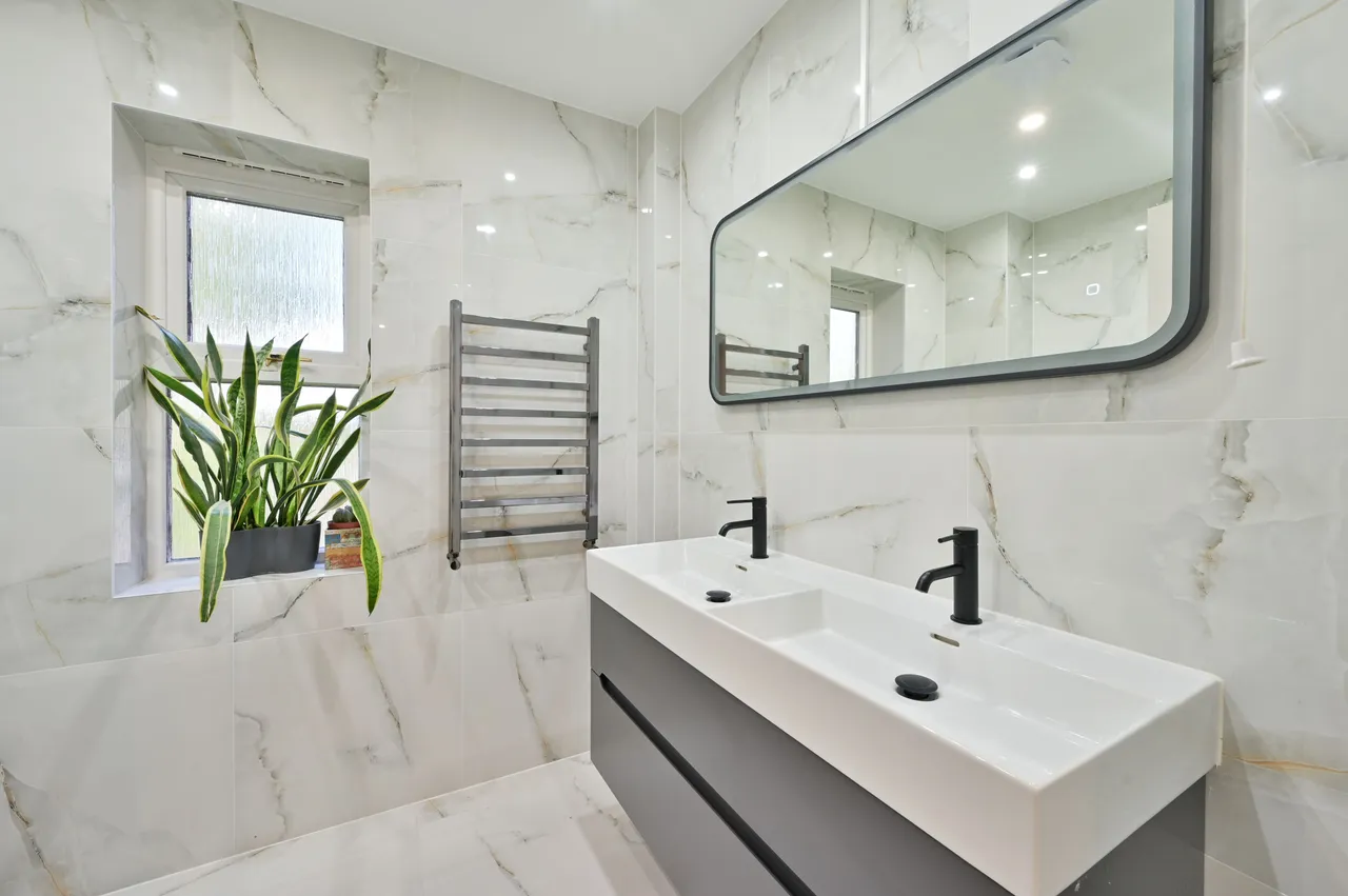 5 Seymour Court, 333 Upper Richmond Road, London, photo 7