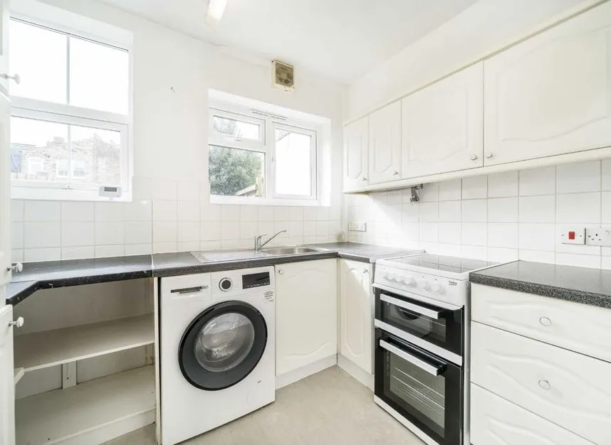 Dornton Road, Clapham South, SW12, photo 4