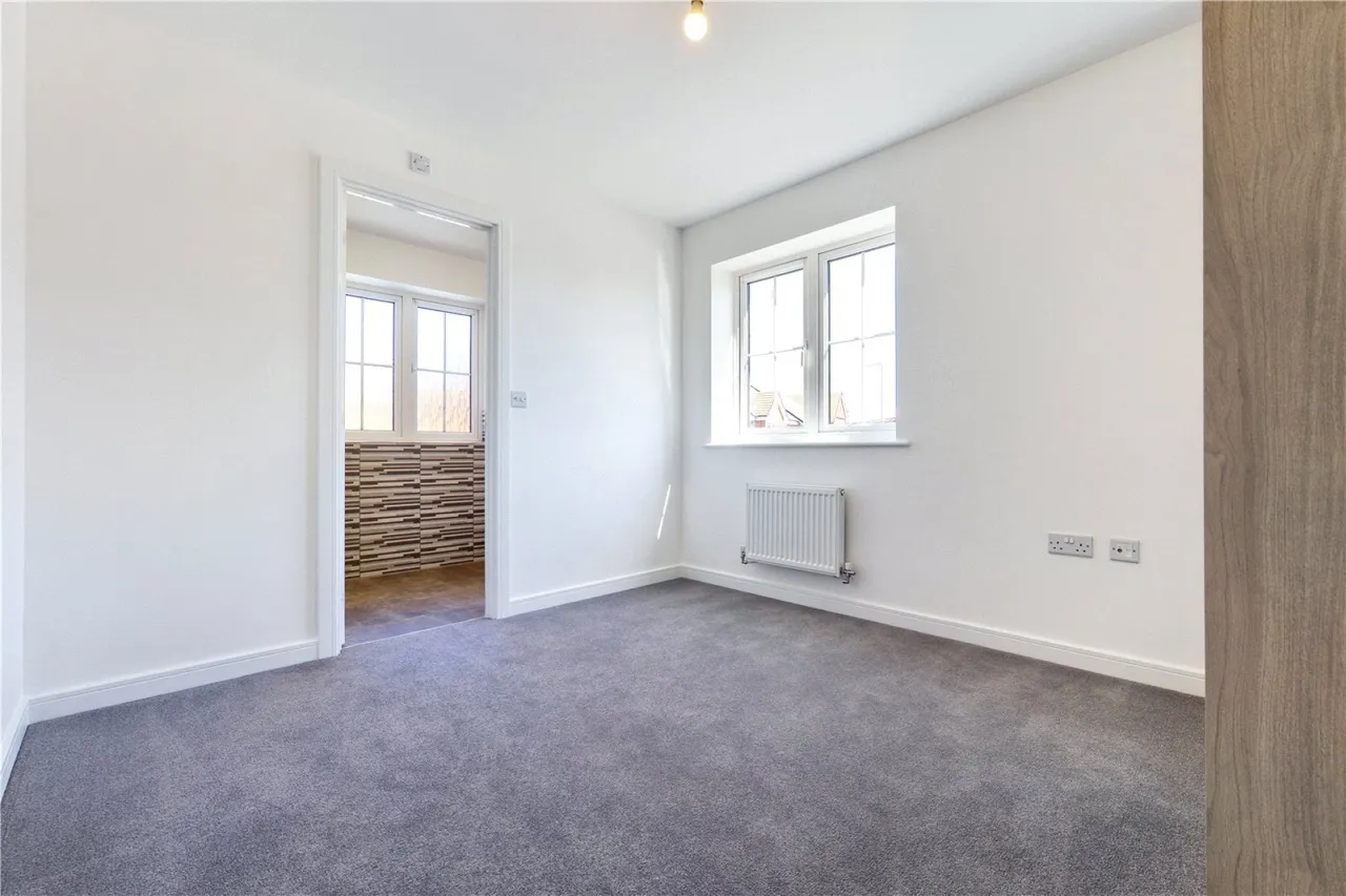 Honey Bee Street, Calcot, RG31, photo 4
