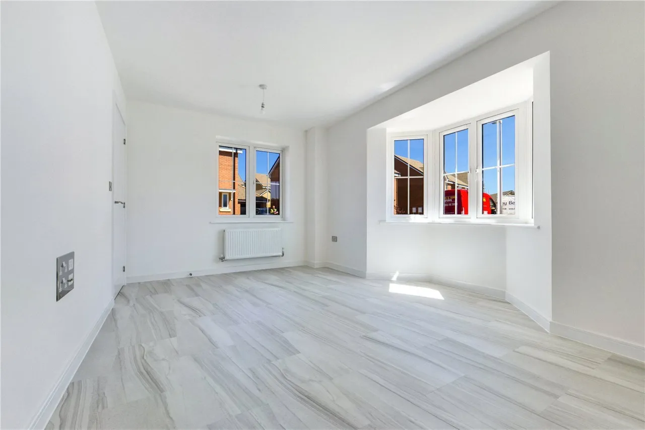 Honey Bee Street, Calcot, RG31, photo 5