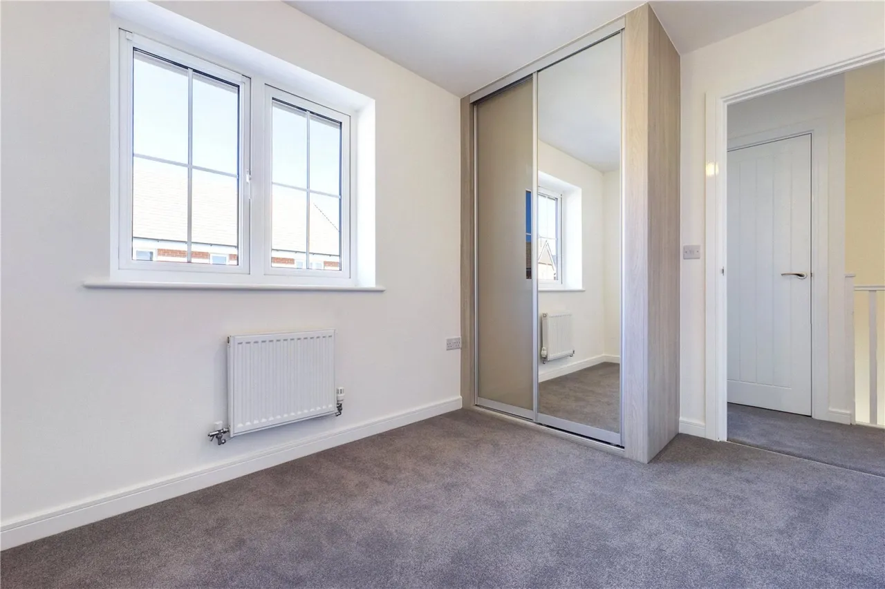 Honey Bee Street, Calcot, RG31, photo 13