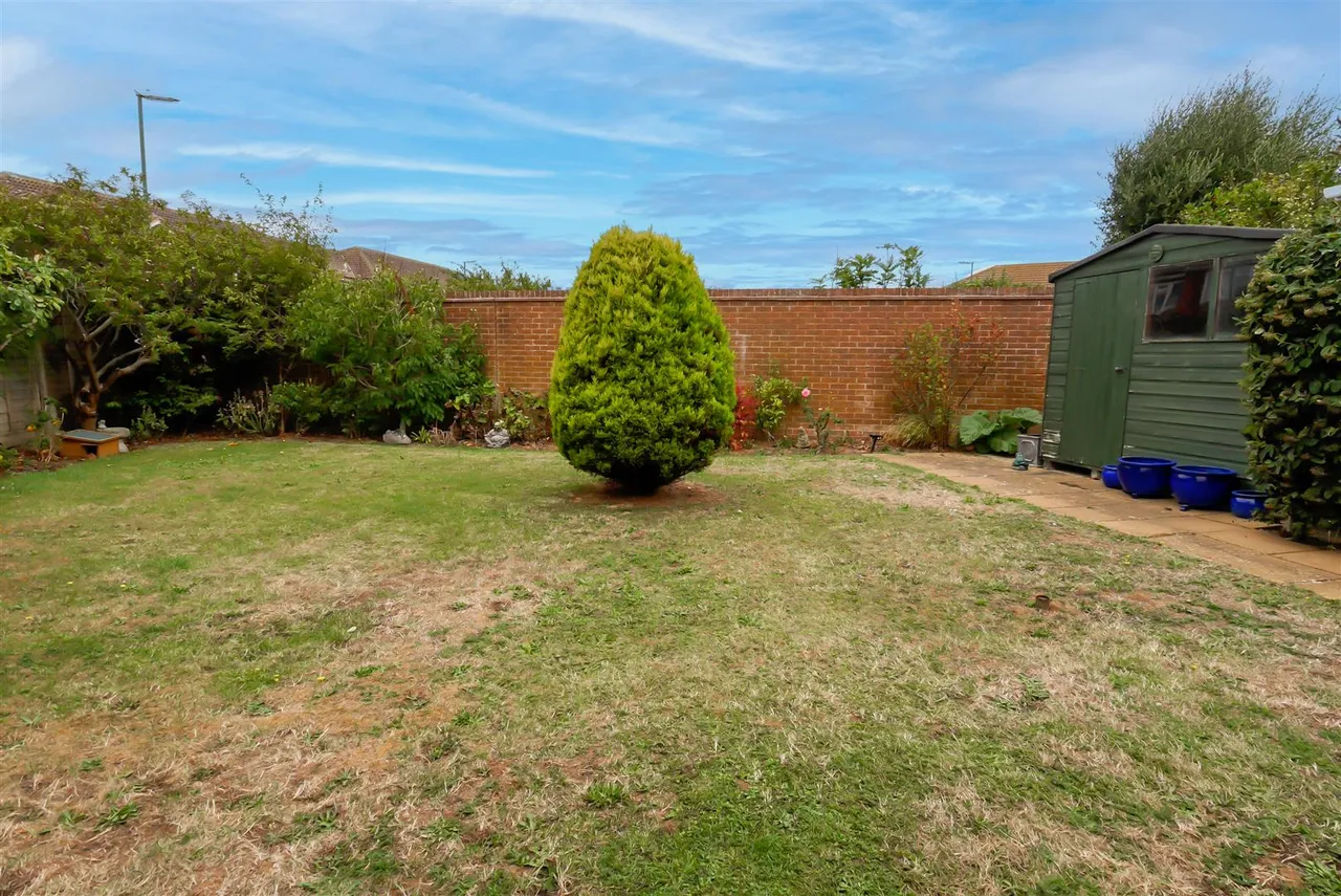 Southway, Littlehampton, photo 19