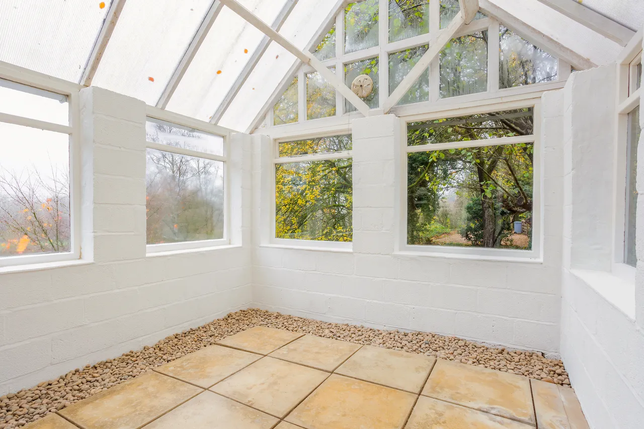 School Hill, Little Minster, OX29, photo 6