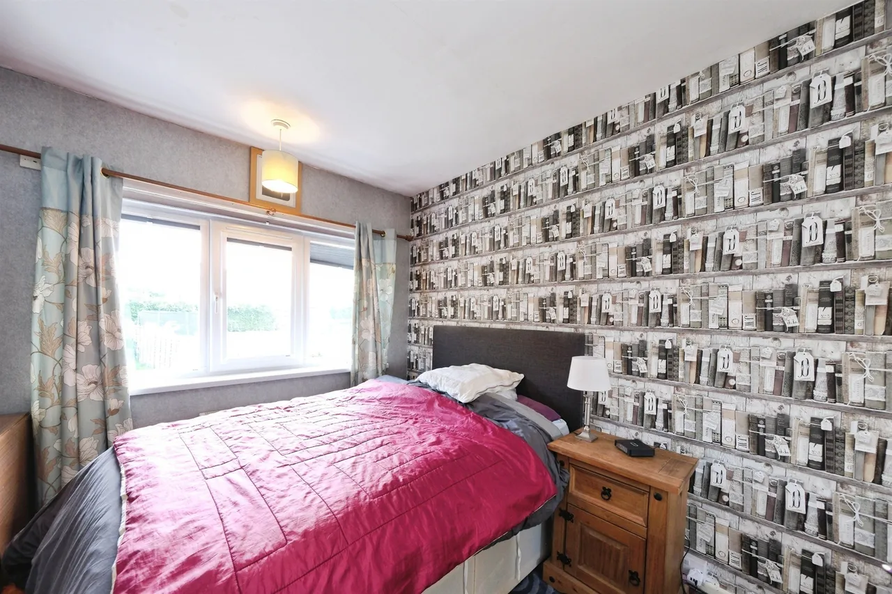 Central Walk, Brimington, S43, photo 17