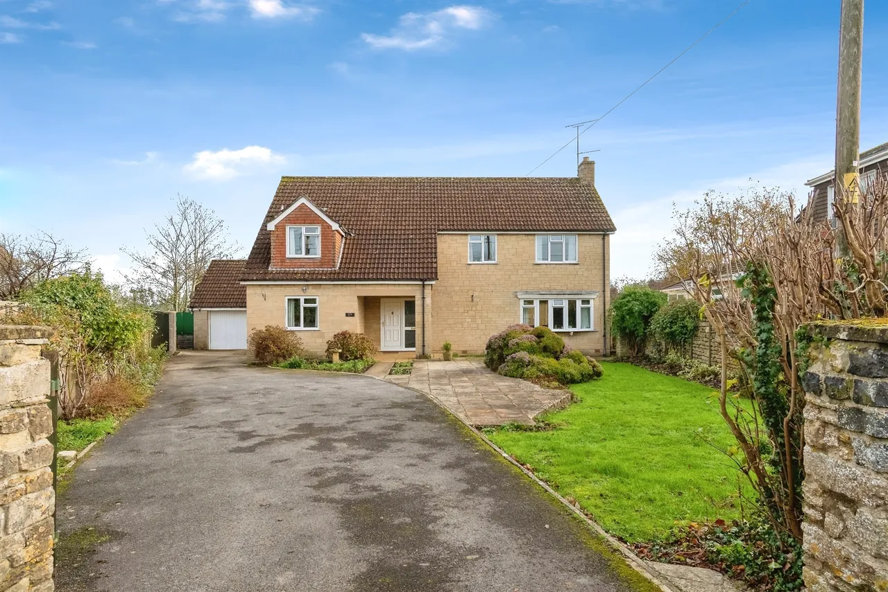 4 bed house for sale — Coppershell, Gastard, CORSHAM