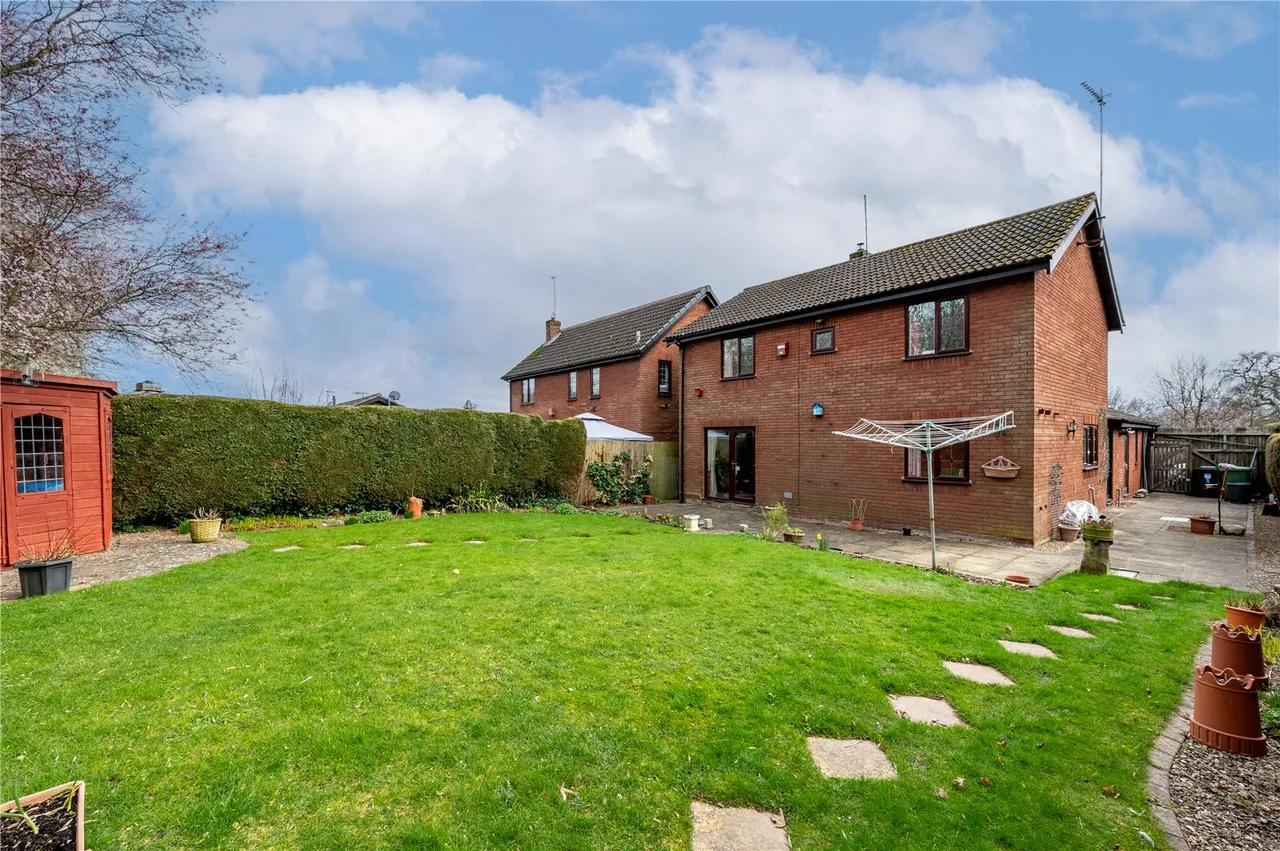 Eldersfield Close Church Hill North, Redditch, Worcestershire, B98 9NG, photo 24