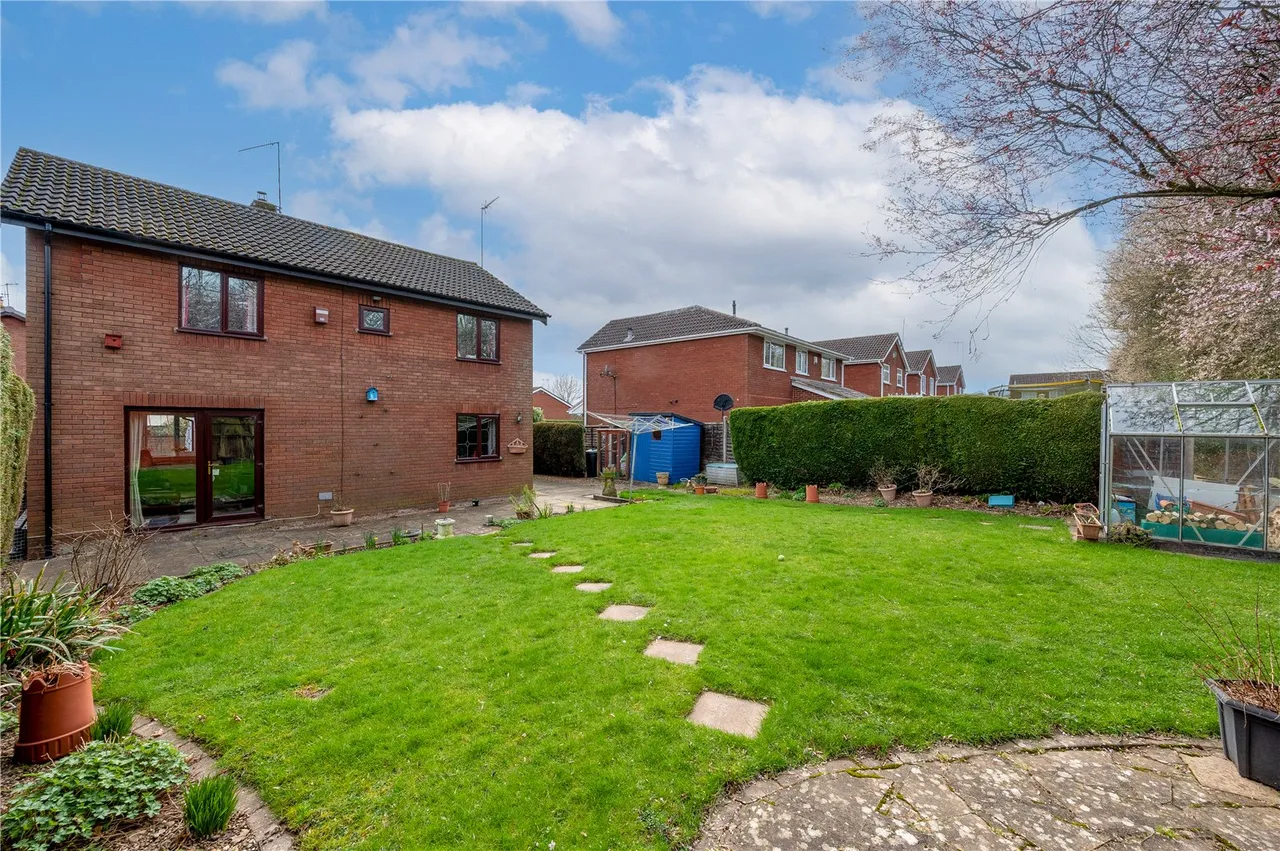 Eldersfield Close Church Hill North, Redditch, Worcestershire, B98 9NG, photo 4