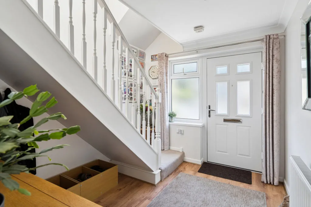 Philip Drive Flackwell Heath, High Wycombe HP10 9JB, photo 9