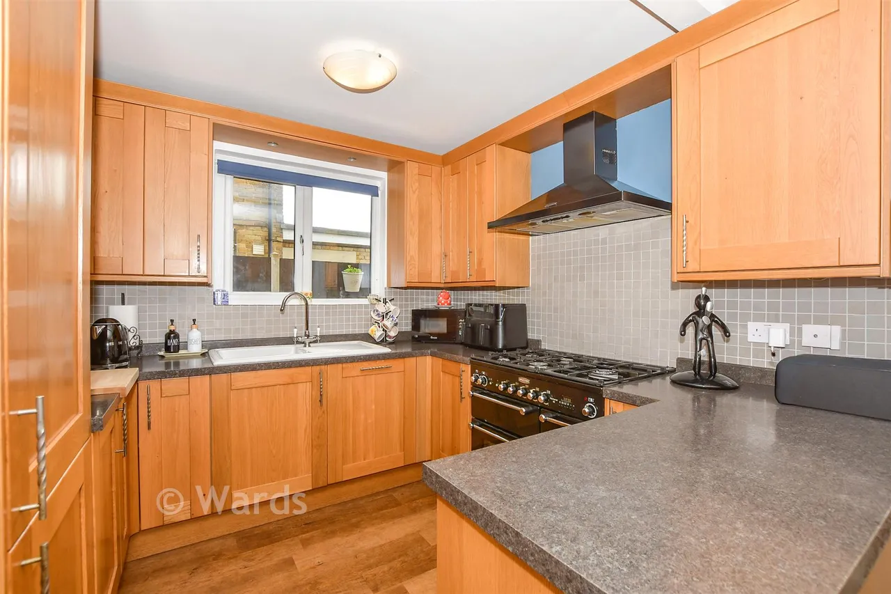 Plains Avenue, Maidstone, ME15, photo 5