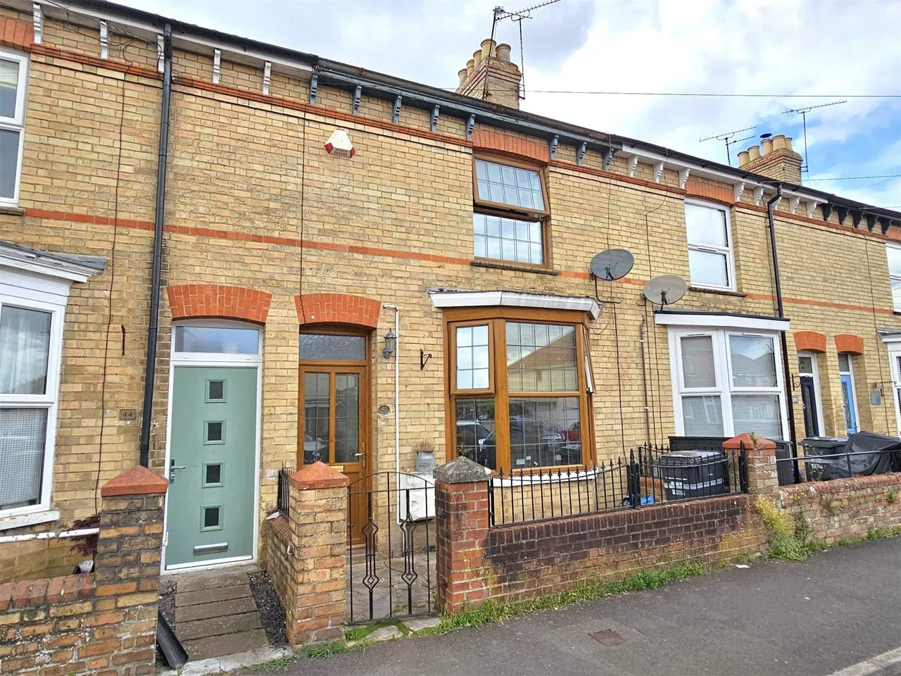 3 bed property for sale — Eastleigh Road, Taunton, Somerset, TA1