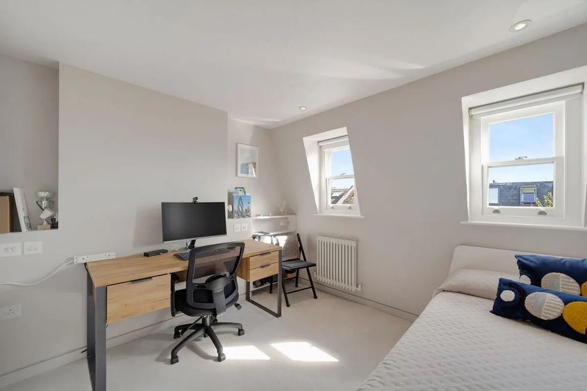 Queensmill Road, London, SW6, photo 13