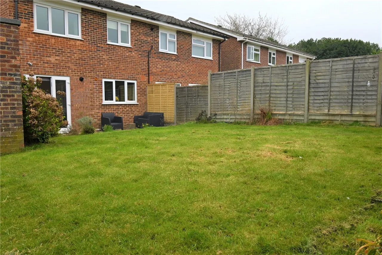Lightsfield, Basingstoke, RG23, photo 11