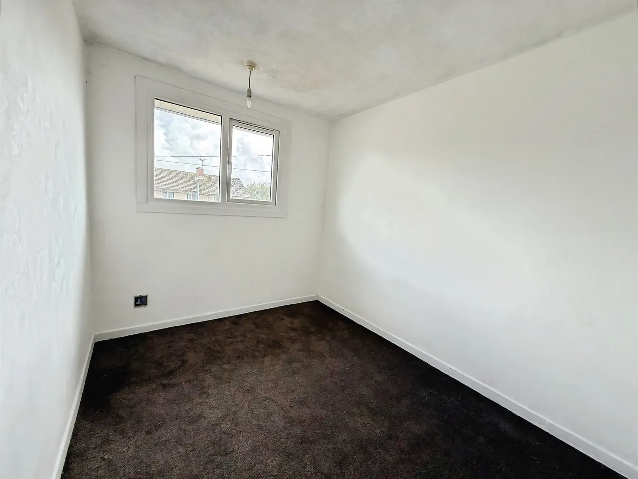 Barbury Close, Swindon, SN25, photo 8