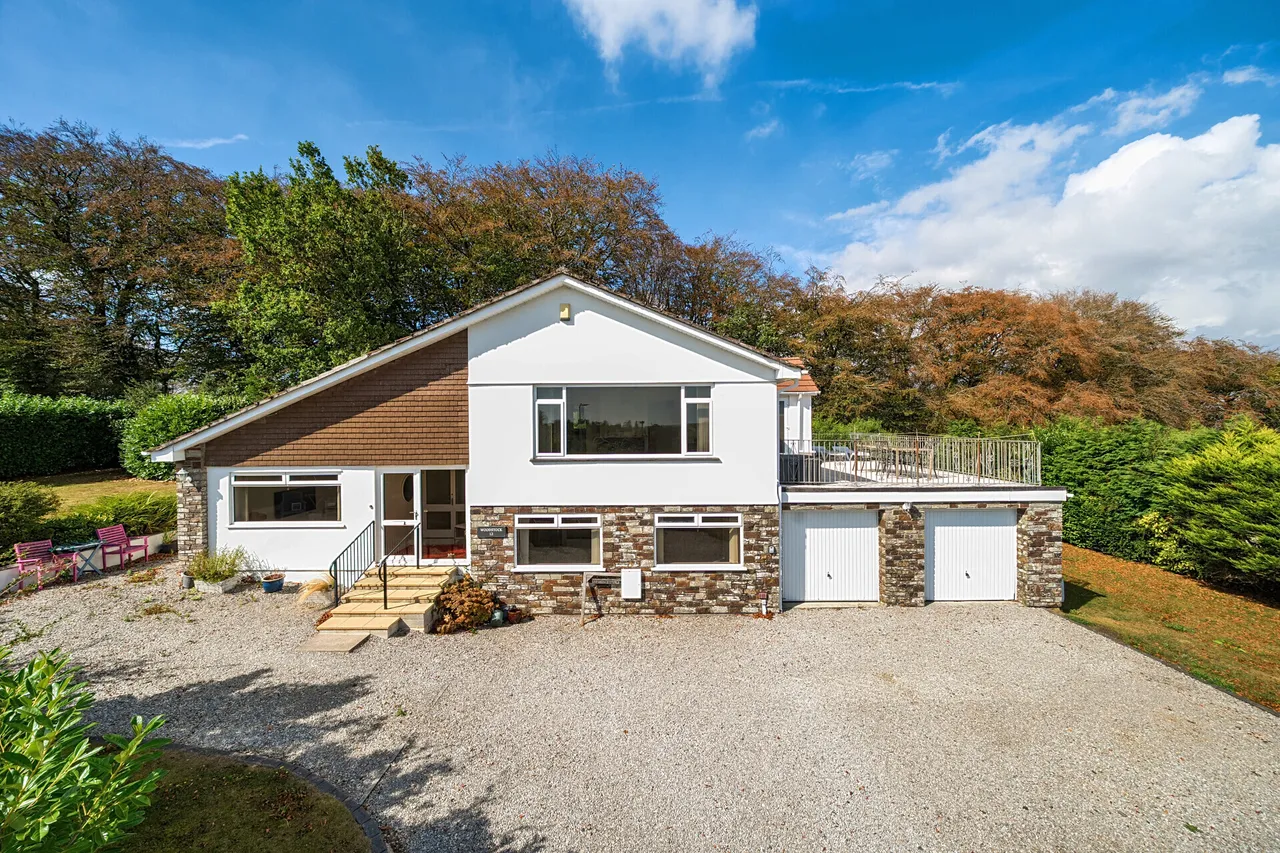 4 bed property for sale — Parsons Green, Kelly Bray, Callington, Cornwall, PL17