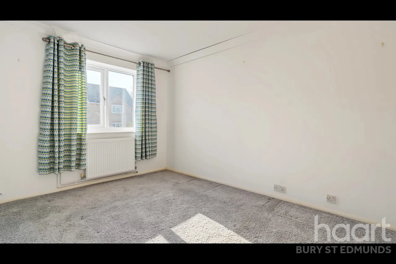 Lambourne Close, Bury St Edmunds, IP32, photo 5