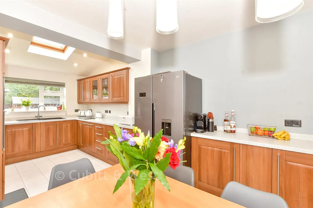 Queens Field Walk, Bognor Regis, PO21, photo 6