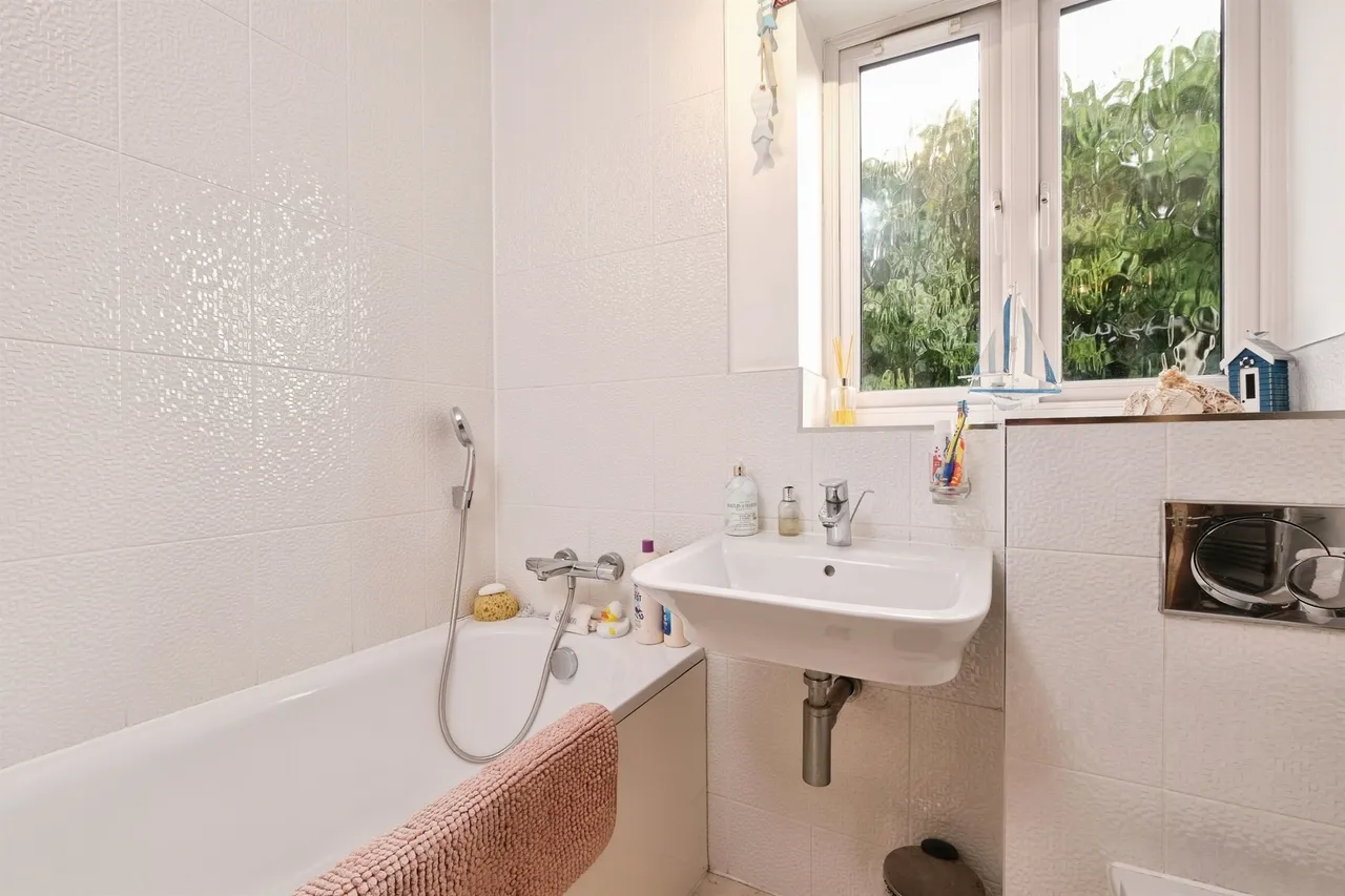 Wyesham Road, Monmouth, NP25, photo 16