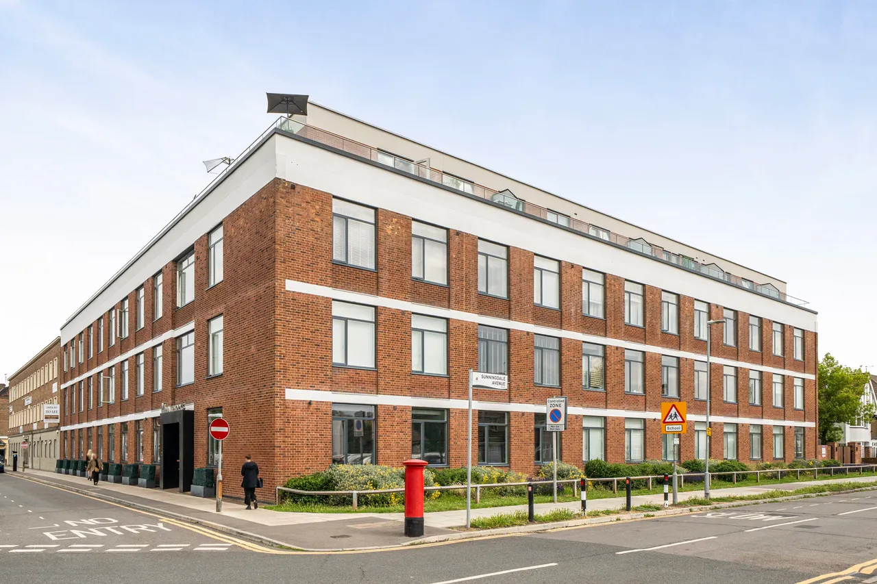 Field End Road, Malt Works Apartments, HA4, photo 2