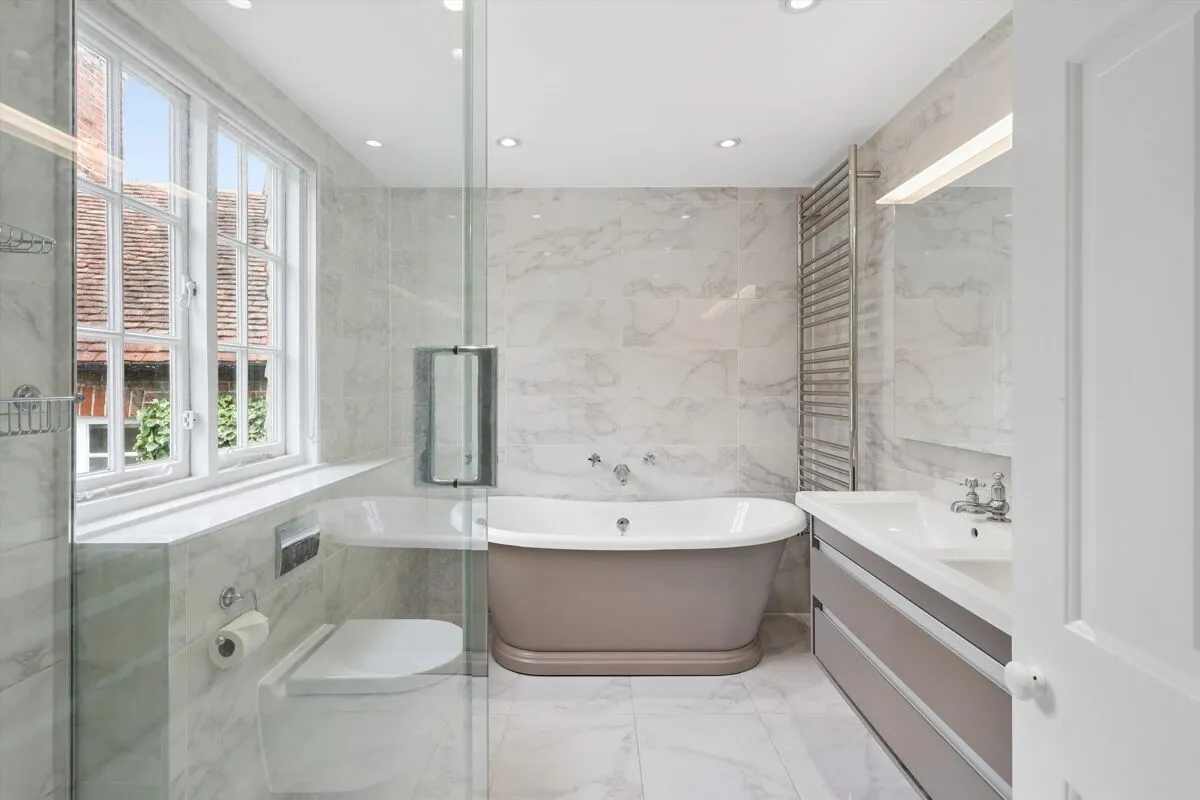 Elvedon Road, Cobham, KT11, photo 13