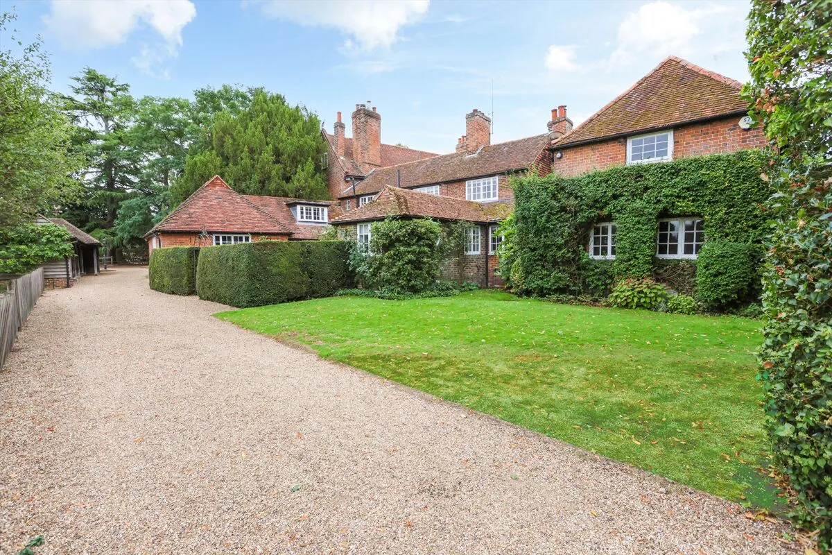Elvedon Road, Cobham, KT11, photo 29