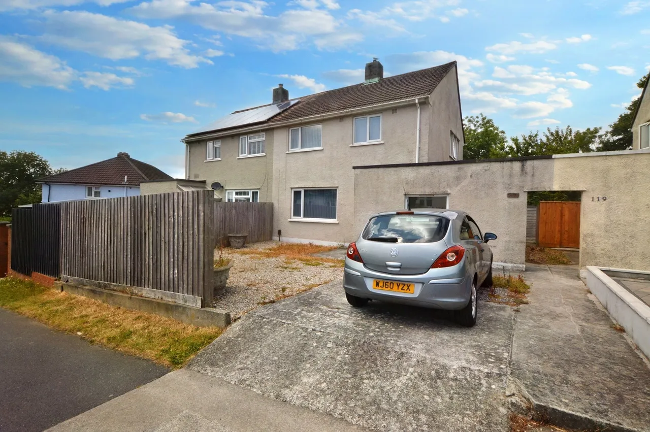 3 bed property for sale — Ham Drive, Plymouth, Devon, PL2