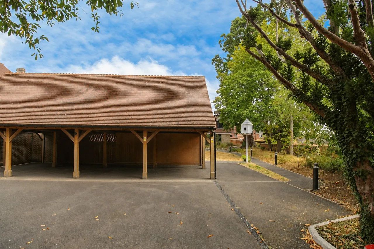 Trowbridge, Wiltshire, photo 18