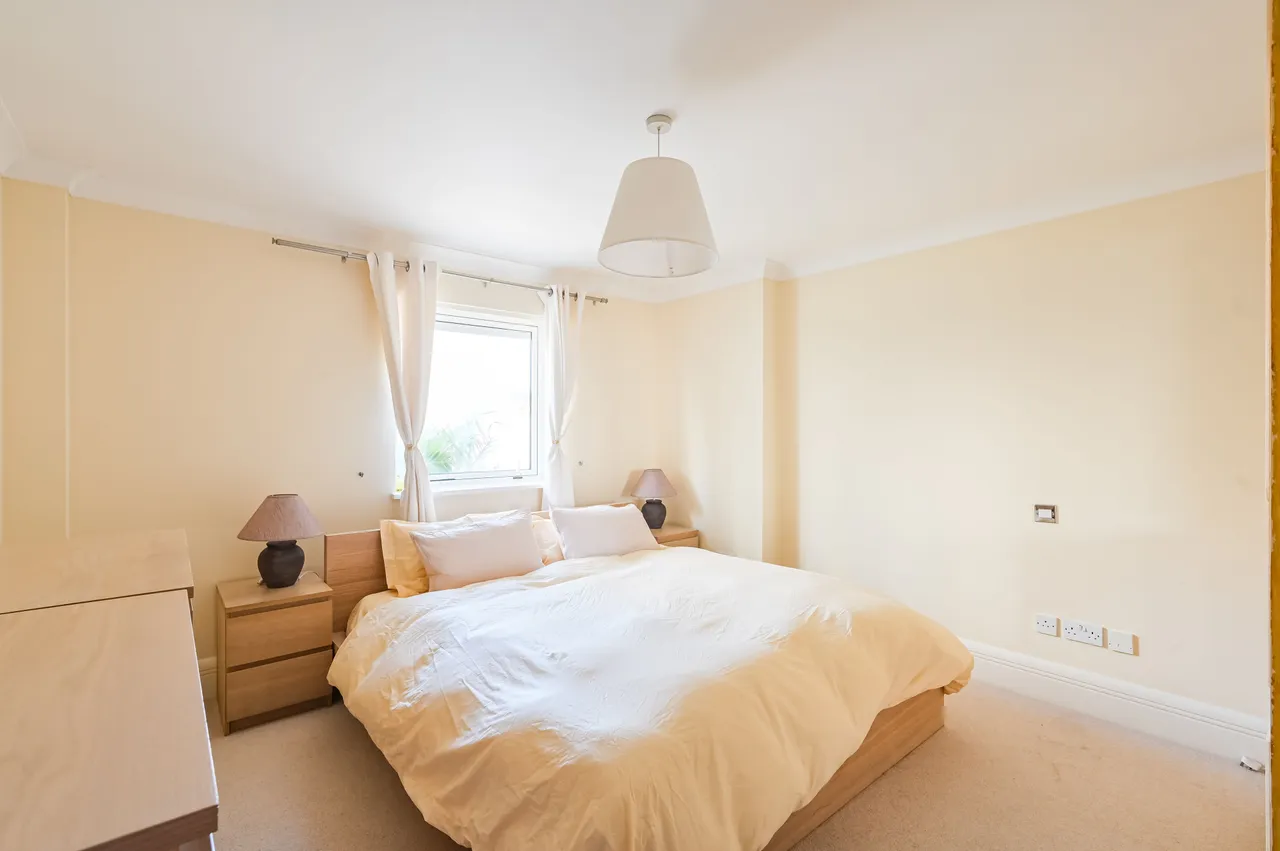 1 Antilles Bay Apartments, 3 Lawn House Close, London, photo 3