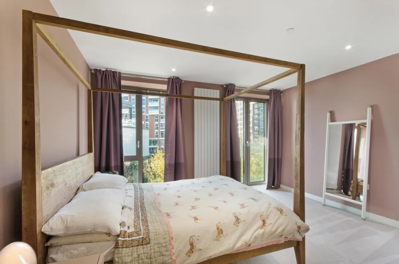 Kelson House, Royal Wharf, E16, photo 6