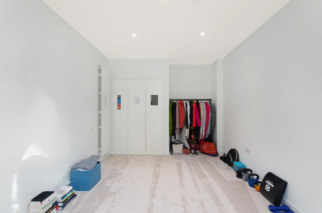 Kelson House, Royal Wharf, E16, photo 14