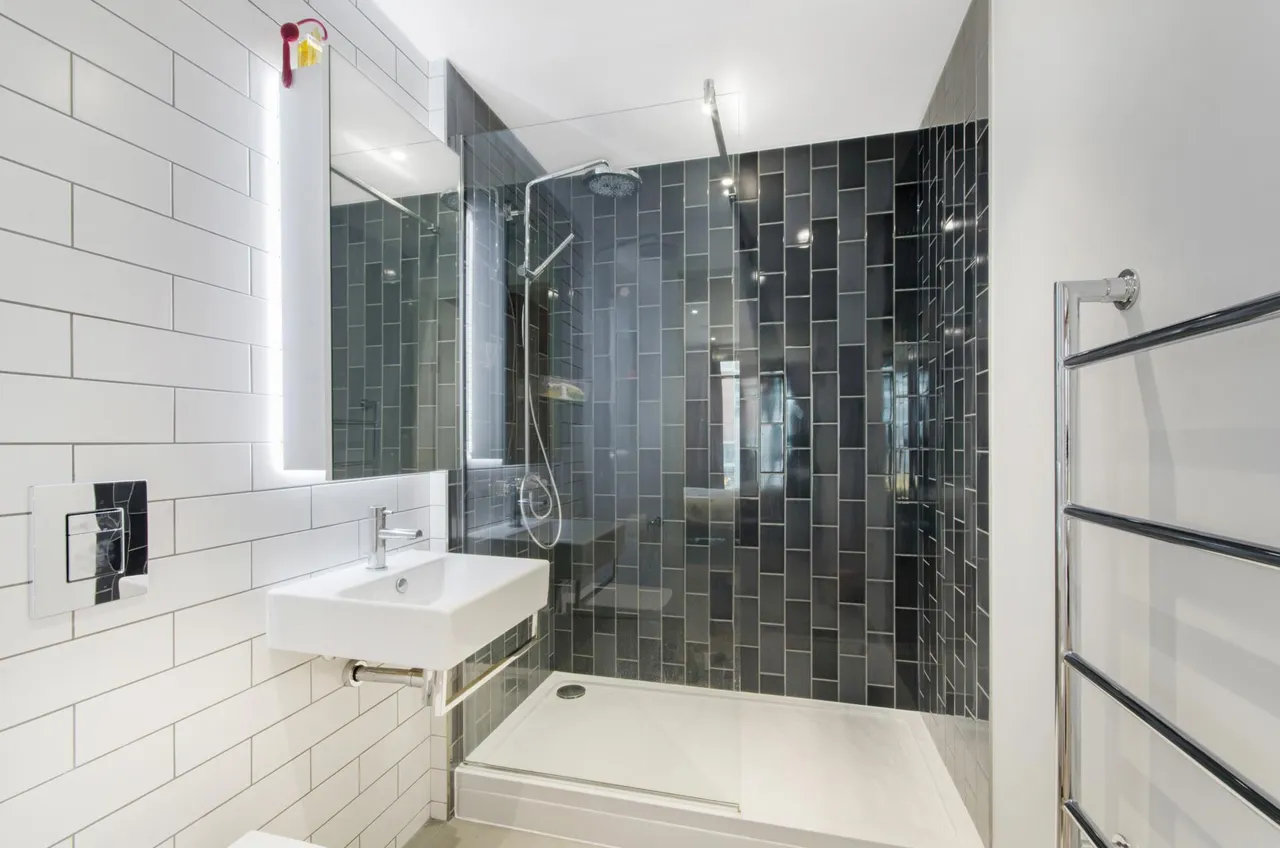 Kelson House, Royal Wharf, E16, photo 16