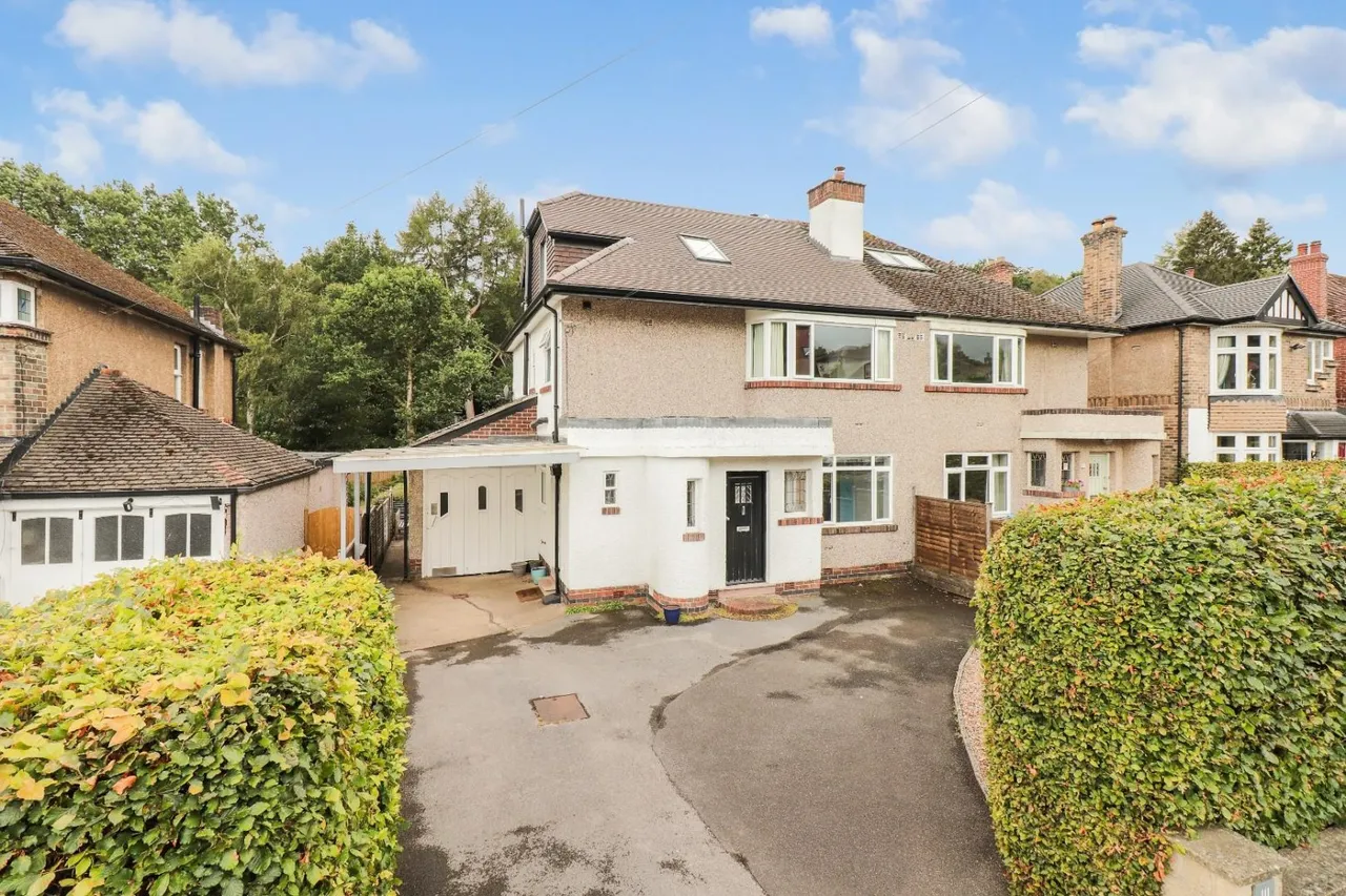 4 bed house for sale — Dobcroft Road, Millhouses, Sheffield