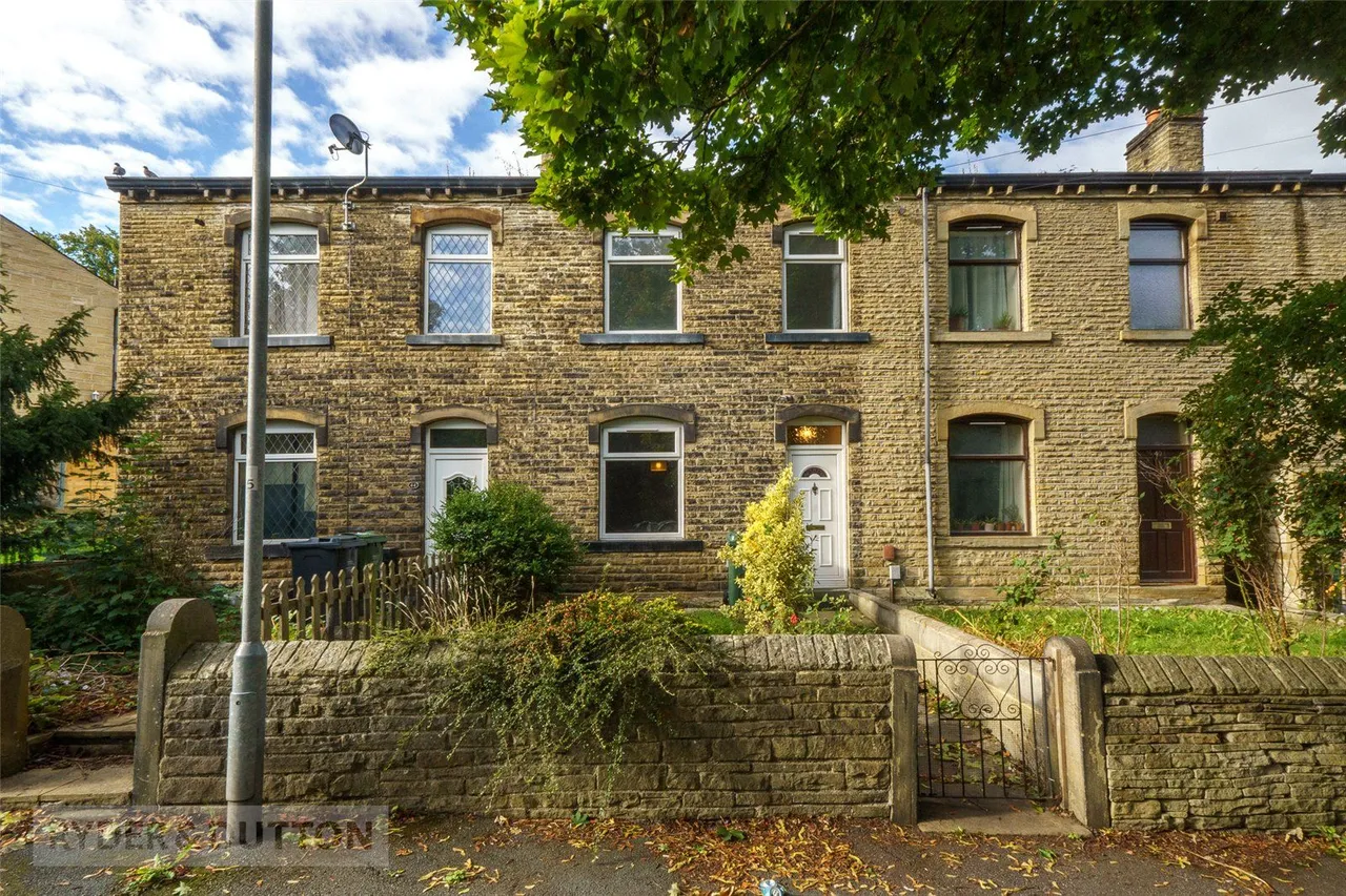 Wood Lane, Newsome, HD4, photo 16