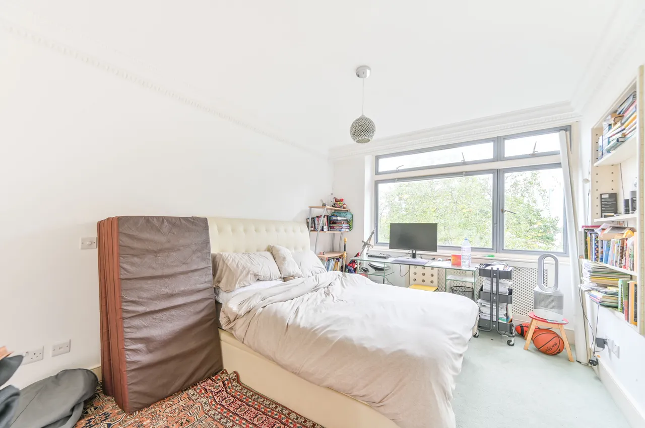 45 Park Close, Ilchester Place, London, photo 9