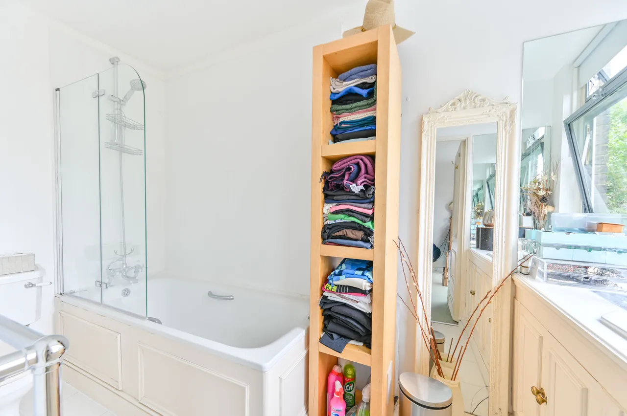 45 Park Close, Ilchester Place, London, photo 8