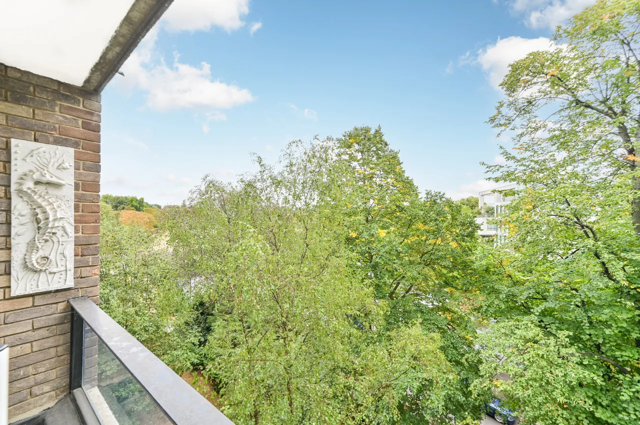 45 Park Close, Ilchester Place, London, photo 7