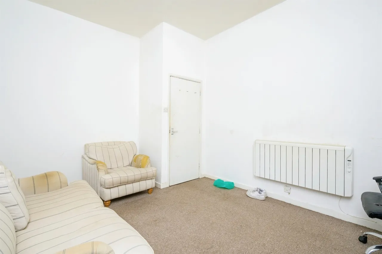 Clifton Place, Greenbank, PL4, photo 7