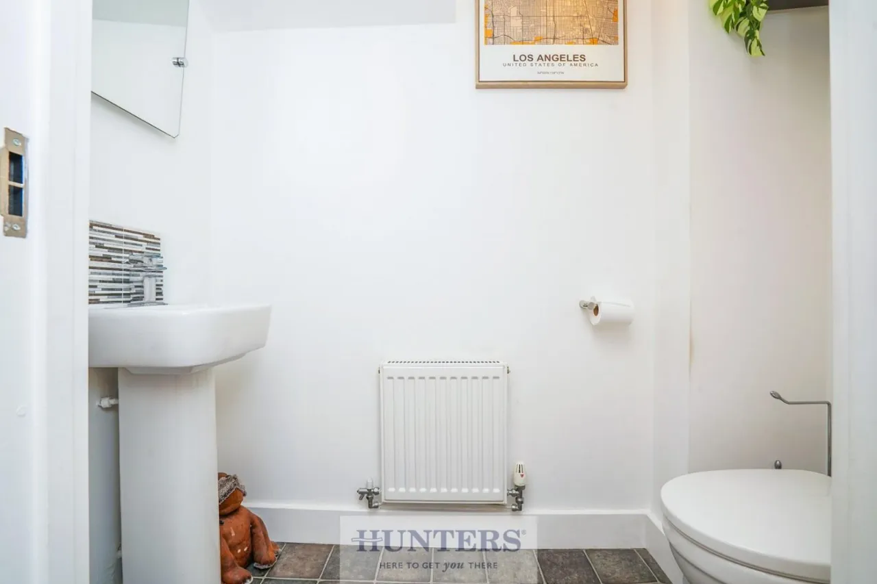 Melville Drive, Castleford, photo 10