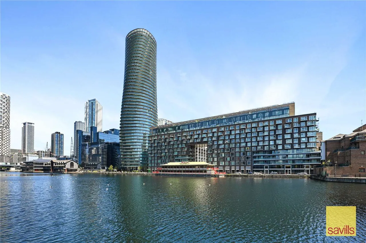flat for sale — 12 Baltimore Wharf, Canary Wharf, London, E14 9FG
