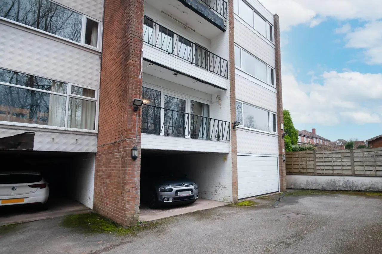 Park Lane, Whitefield, Manchester, M45 7PU, photo 11