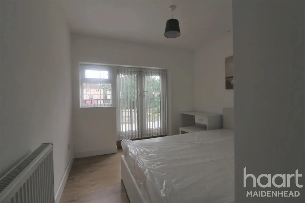 1 bed house to rent, SL6