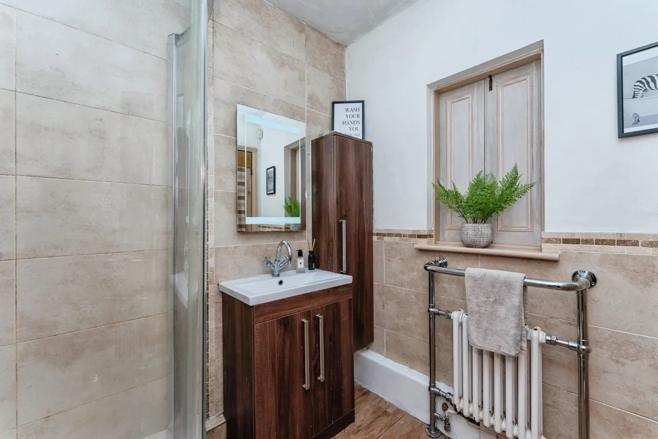 Holywell Close, Parkgate, CH64, photo 19