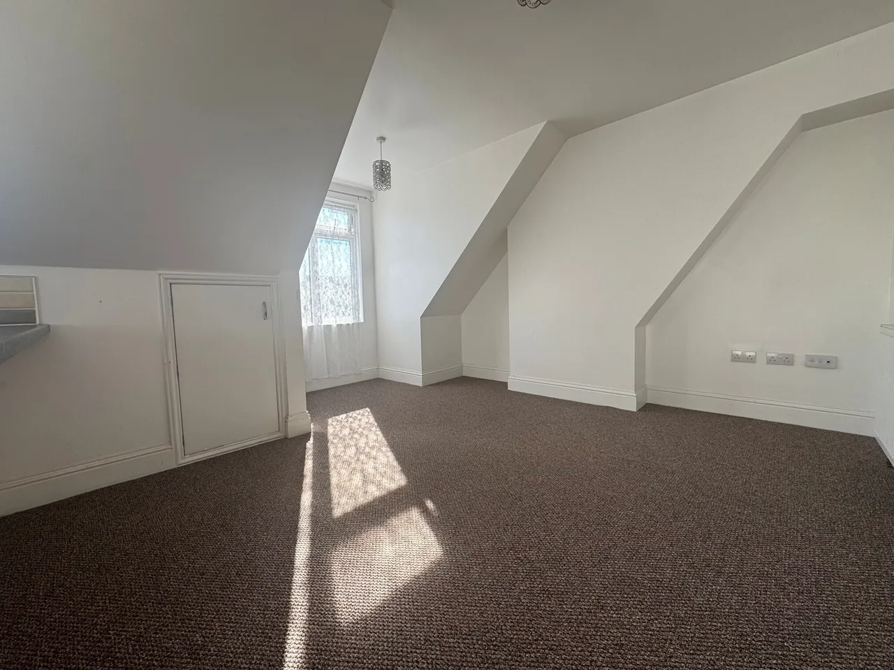 Cheriton Road, Folkestone, CT19, photo 4