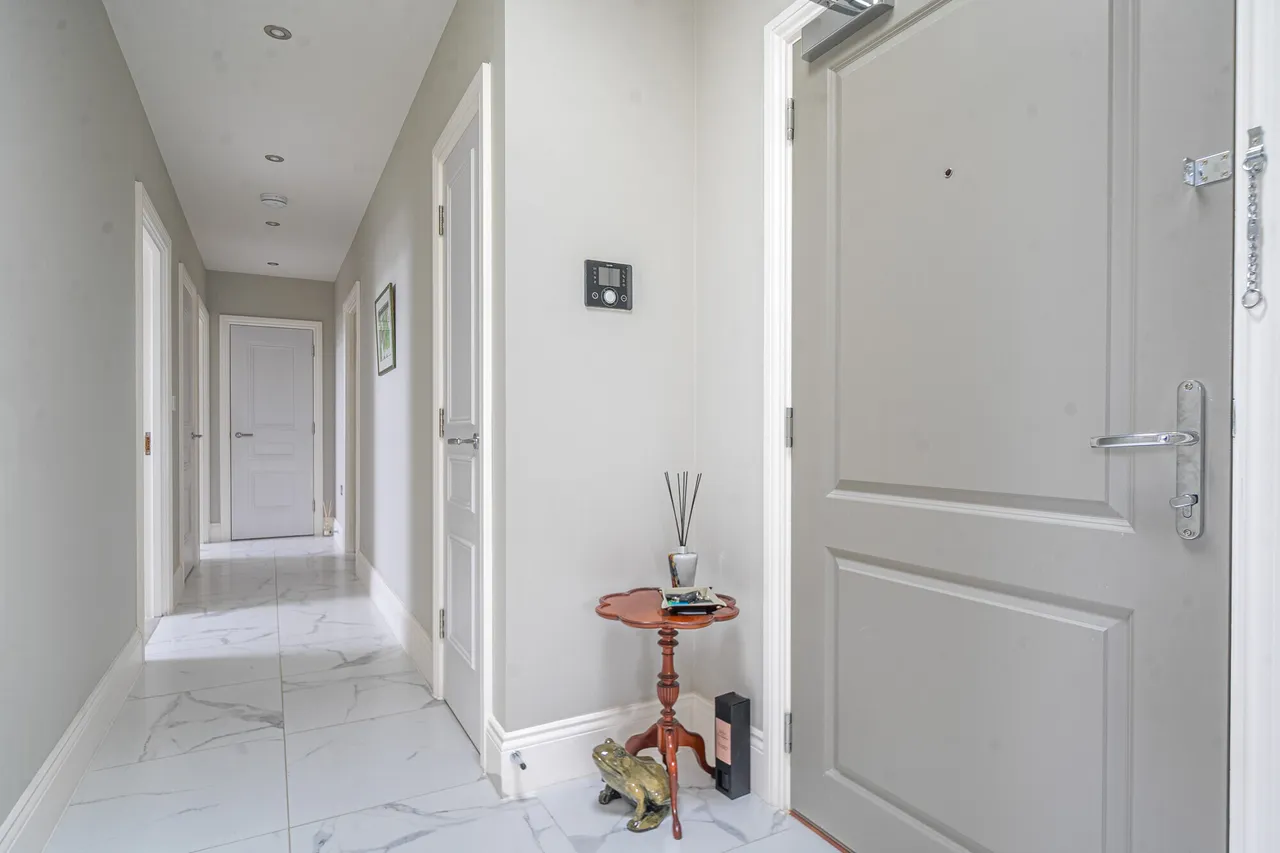 153 Amersham Road, Beaconsfield, HP9, photo 9