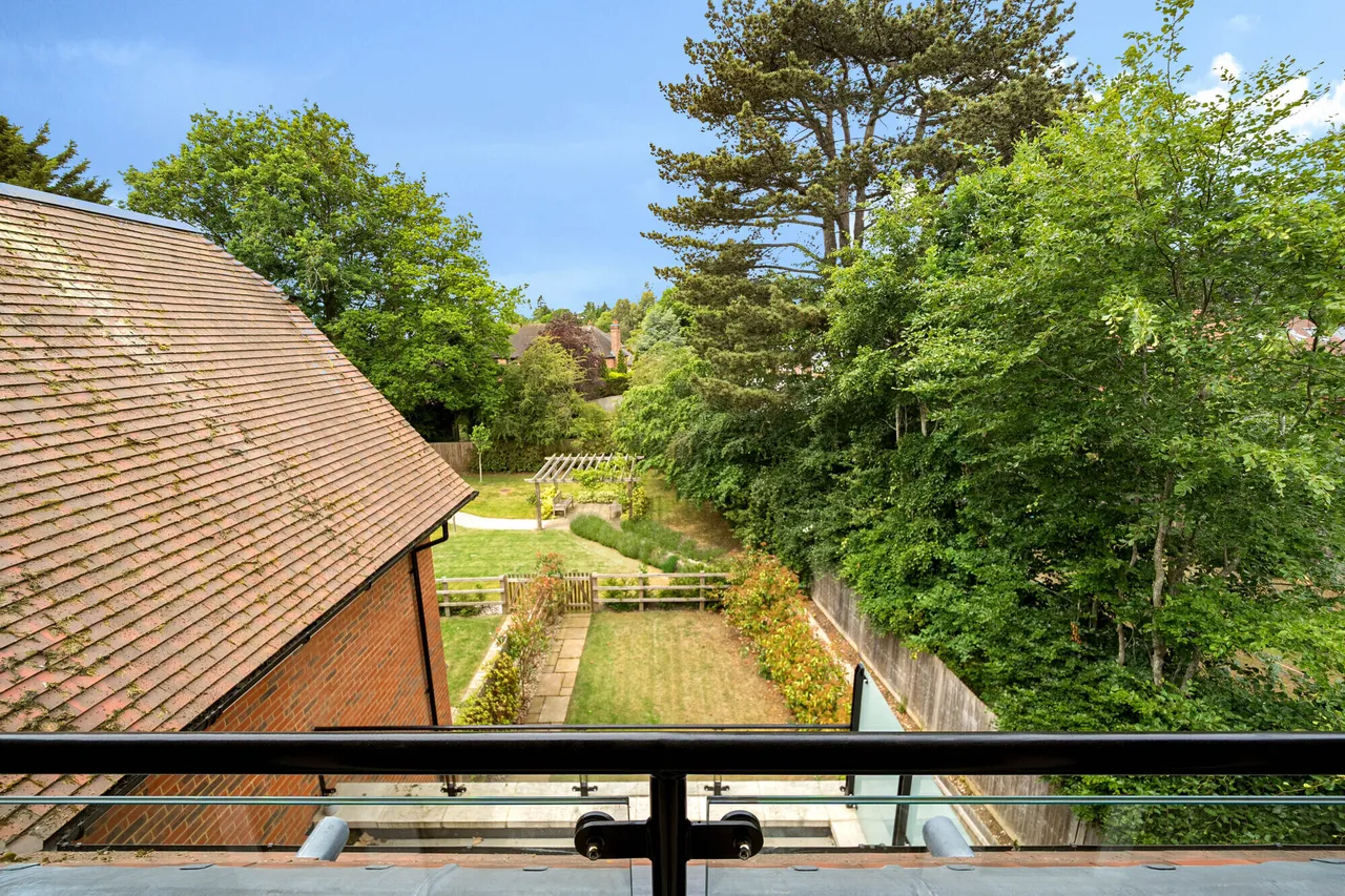 153 Amersham Road, Beaconsfield, HP9, photo 11