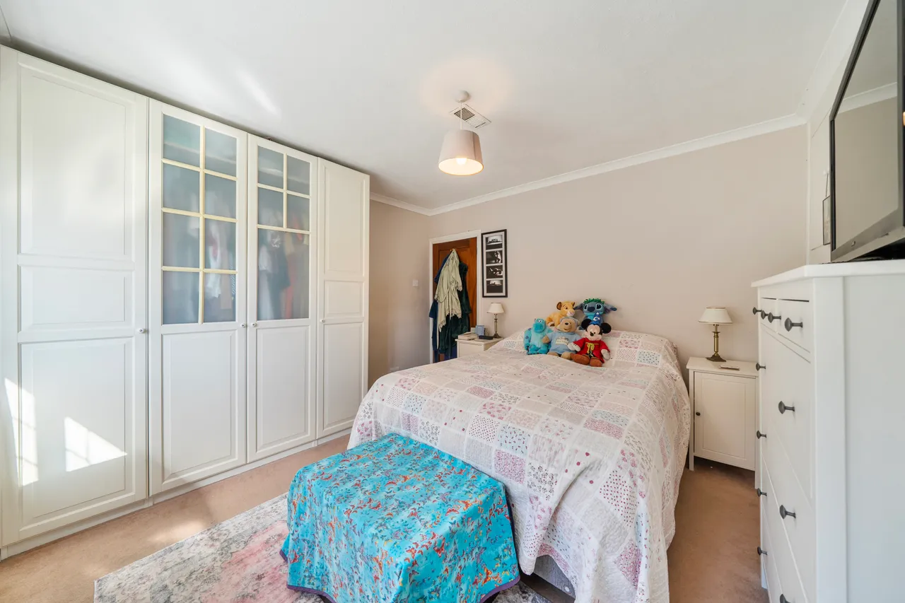 Pinn Way, Ruislip, HA4, photo 10